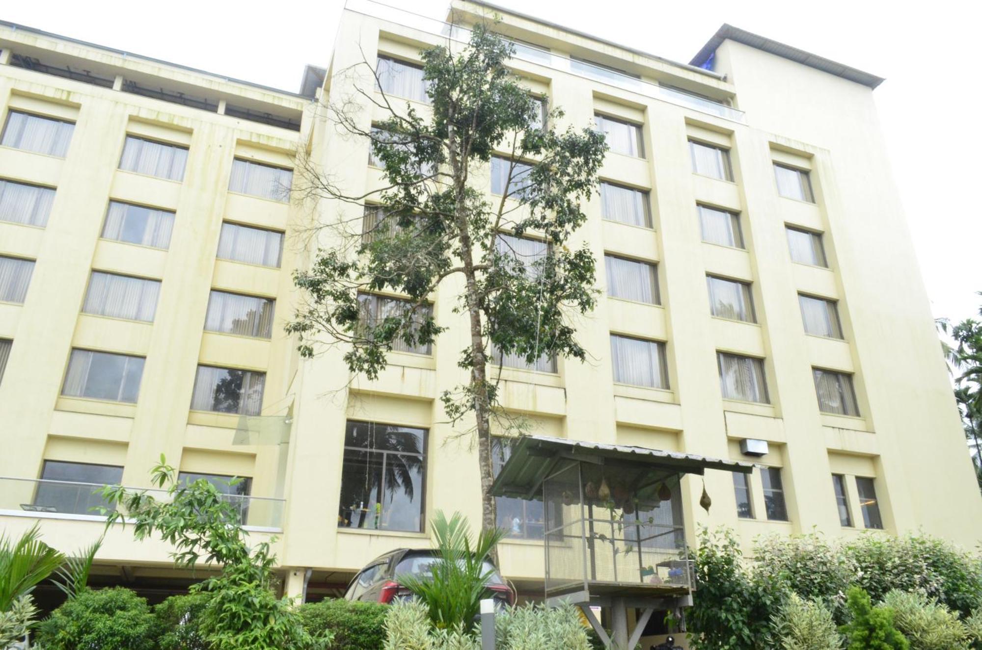 The Aurum Subrahmanya Hotel Exterior photo