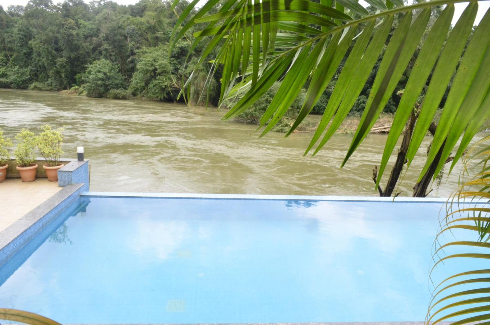 The Aurum Subrahmanya Hotel Exterior photo